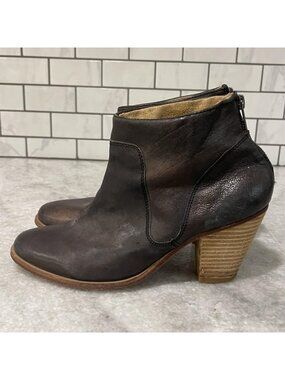 J Shoes Ankle Boots Womens Size 7.5 Brown Leather Belrave Booties Block Heel